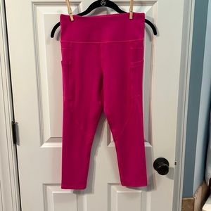Party Pink Pocket Light n Tight Hi-Rise Capri 20” RC